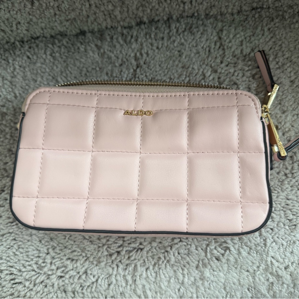 Aldo Blush Quilted crossbody with Gold Accents
